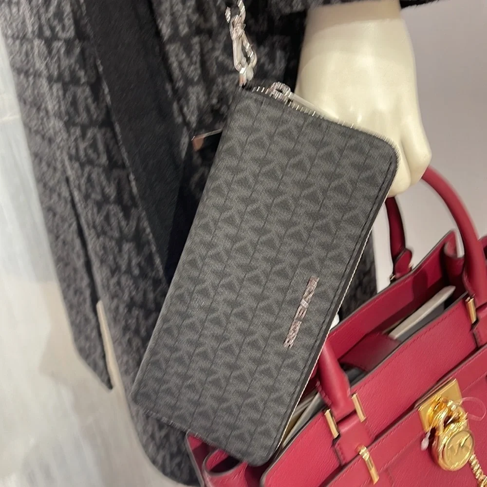 Michael Kors Jet Set Travel Large Travel CONTINENTAL wallet-wristlet-phoneholder